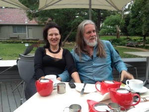 Gittoes and his partner Hellen Rose, photographed by Elizabeth Fortescue in 2014 at Hazelhurst gallery in Gymea