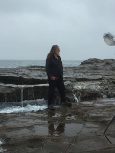 Gittoes at Werri Beach, November 2015, being photographed by Bob Barker for our story in the Daily Telegraph, Sydney